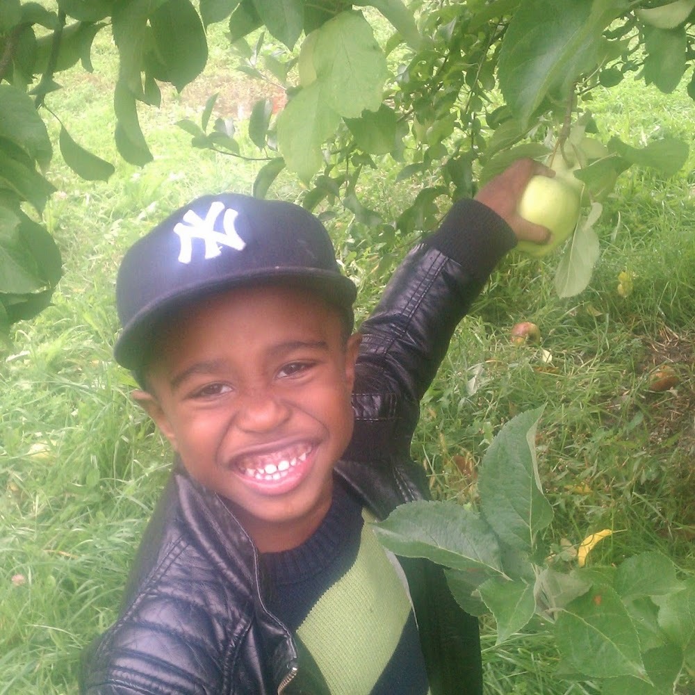 Meet your Posher, Rachel